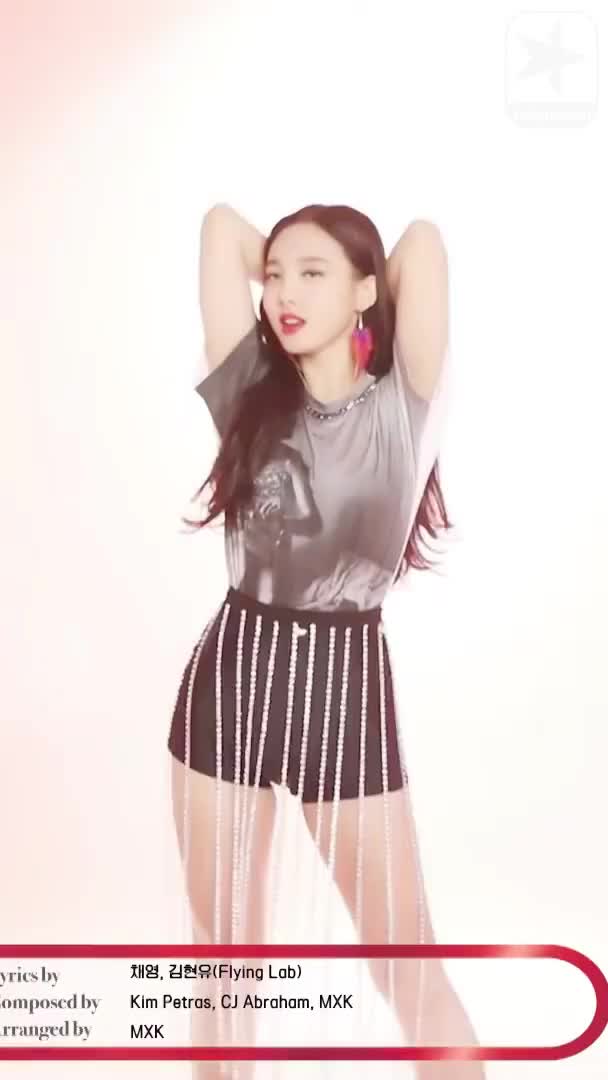 Twice 'YES or YES' Album Play Nayeon 2