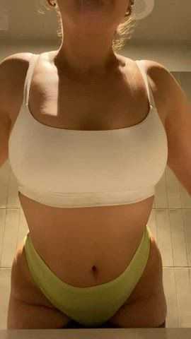 Had a great workout today :) titty drop at the gym