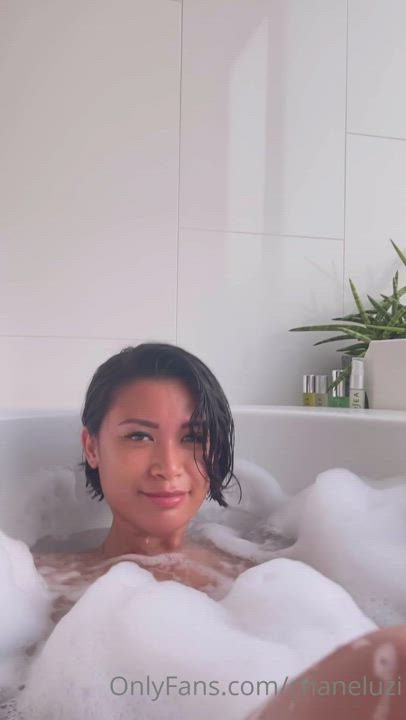 Asian Bathtub Nude Shaved Pussy Teasing Tits clip