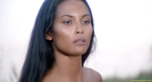 12 - Laura Gemser - FaceView My Idea - Emanuelle And The Last Cannibals