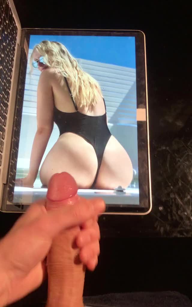 [SLOW MO] She was begging for it - thong swimsuit blonde