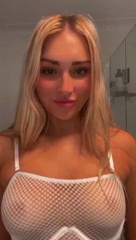 big tits blonde natural tits nipples nude onlyfans orgasm wet white girl clip