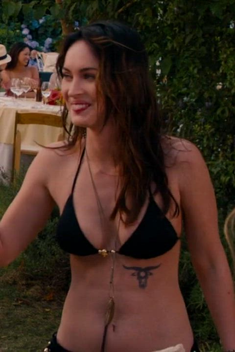 bikini celebrity female megan fox clip