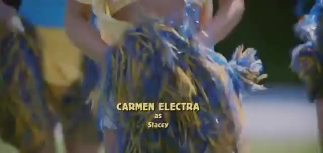 Starsky and Hutch Carmen Electra End Credits