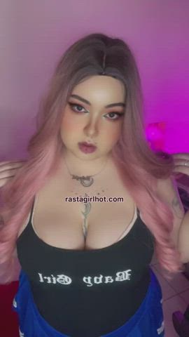 amateur big tits boobs gamer girl latina teen thick tiktok tits clip