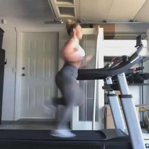 Fitness Gym Legs MILF Muscular Girl Muscular Milf Thick Workout clip