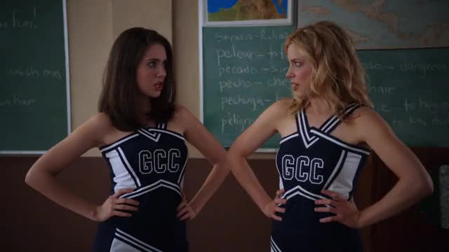 Alison Brie - Gillian Jacobs - Give me back my bra, Annie 