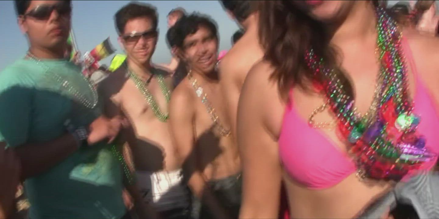 Beach Flashing Spring Break clip