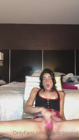Mackenzie Mace Mackenzie Moss Masturbating clip