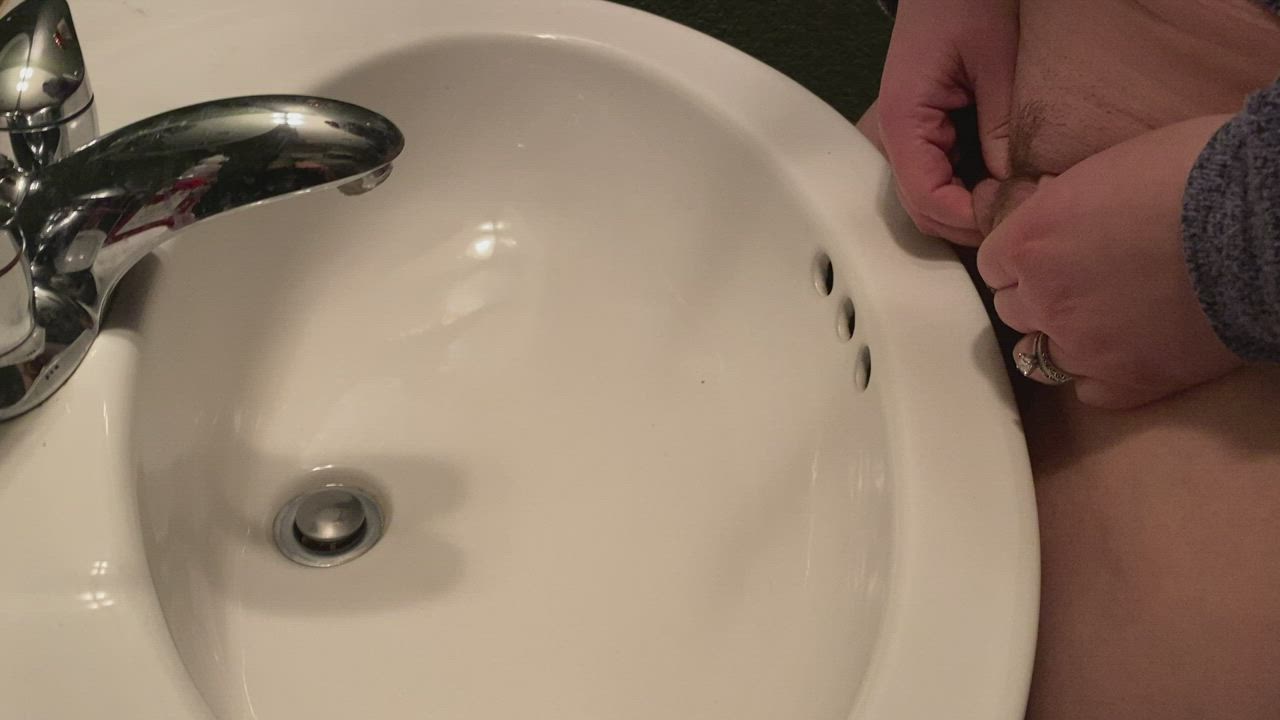 My wife asked me to record her pissing into the sink in this public restroom