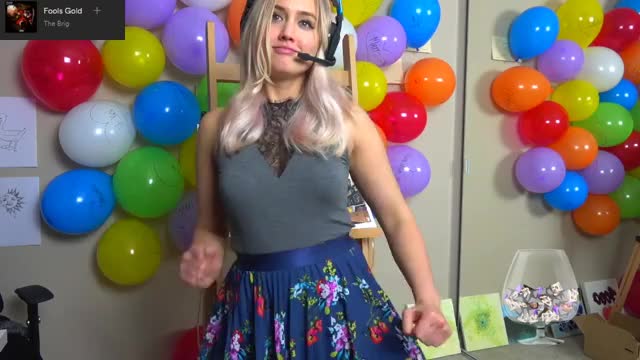NAOMI KYLE'S SUB BUTTON HYPE - PLAYBOY PICTURE AUTOGRAPHED GIVEAWAY