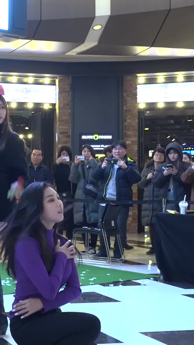 190215 CLC Seungyeon 5