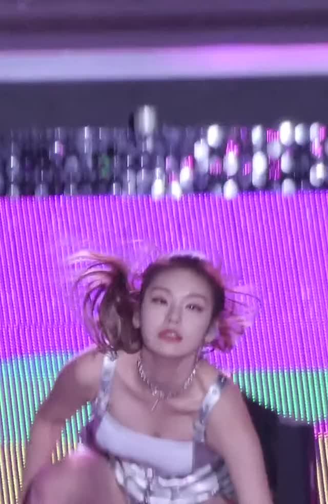 ITZY - Yeji 191011 4