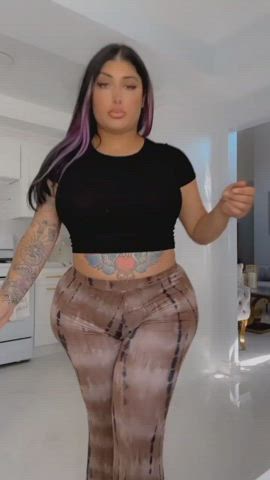 I kno it’s was ridiculous but idc I really miss this fake ass. Thy bullied her