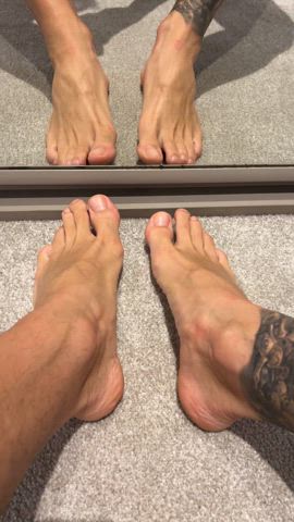 dominant feet feet fetish feet licking feet sucking gay twink clip