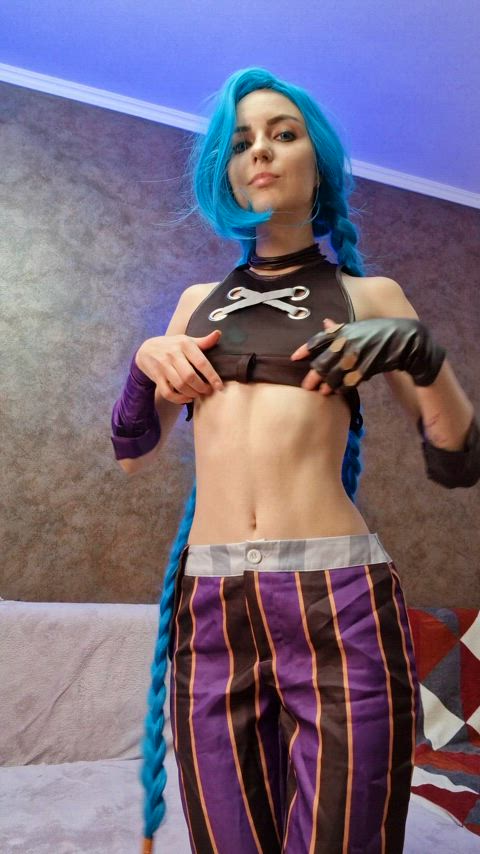 Perfect Jinx with Perfect petite body