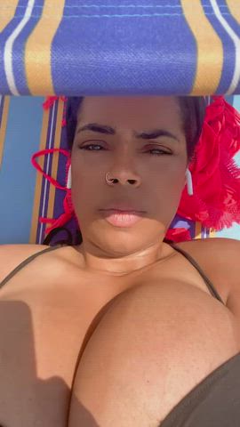 BBW Beach Big Tits clip