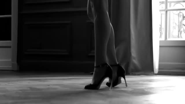 celebrity feet model natalie portman tease clip