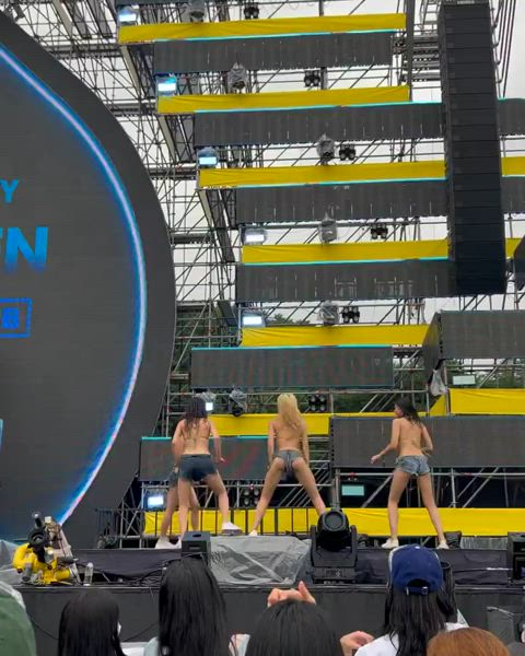ass big ass dancing festival korean sexy tight ass tight pussy twerking wet clip