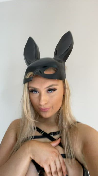 Ass Blonde Bouncing Tits Bunny OnlyFans clip