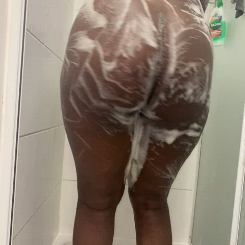 I do love teasing in the shower