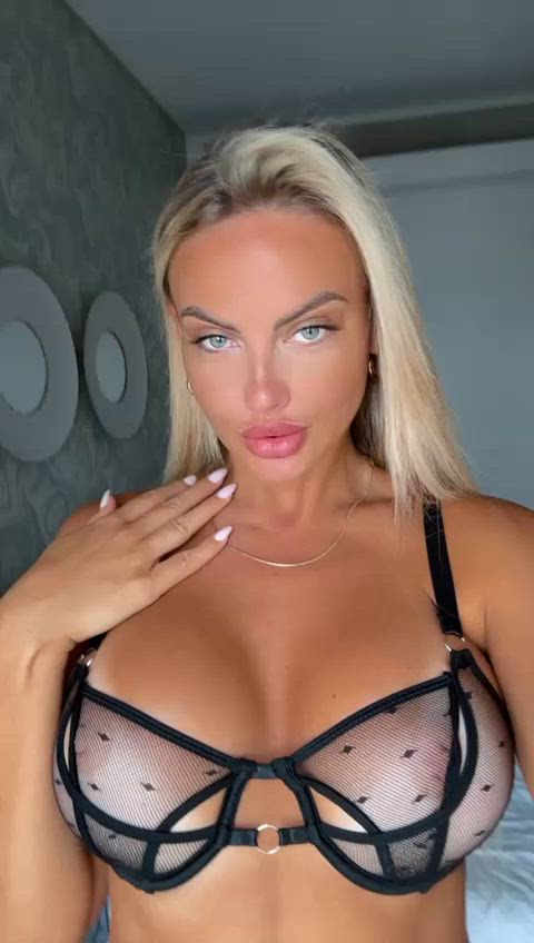 big tits onlyfans tits clip