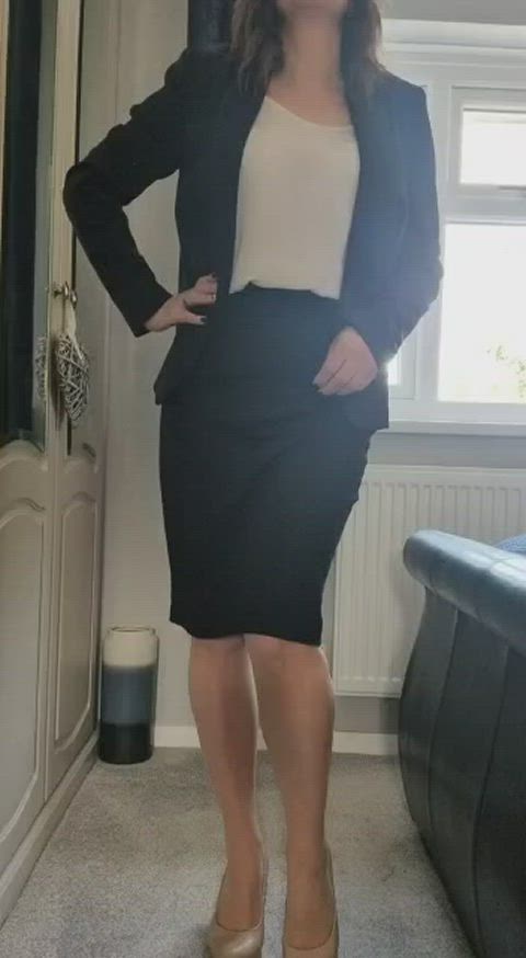 A little peep under my office outfit.....[47]