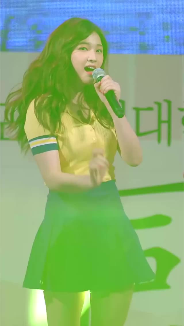 [Laboum (170523)] (Yulhee) 2, Salute