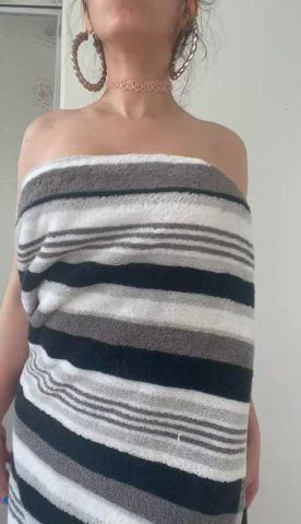 Oops.. I dropped my towel ;)