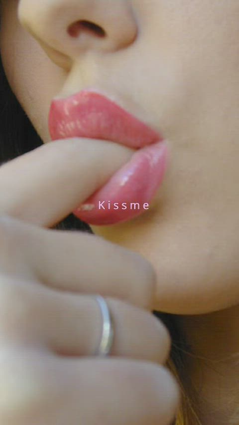 "Kiss Me" cum addiction trainer