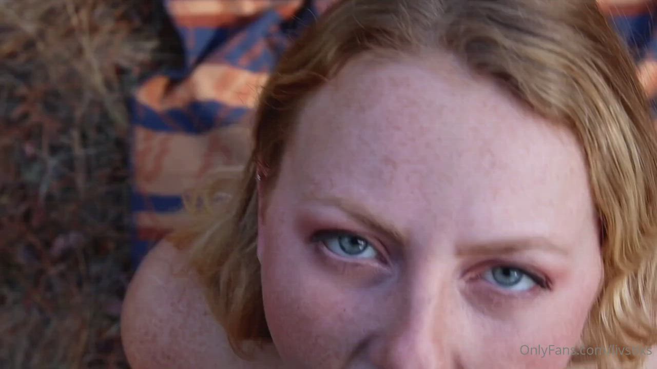 Blonde Blowjob Blue Eyes Outdoor clip