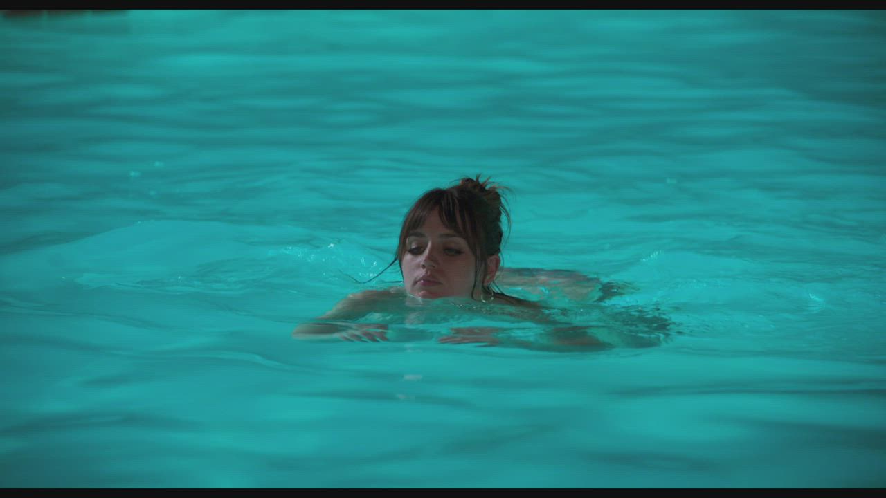 Ana de Armas Celebrity Cuban Pool Softcore Topless clip