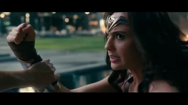 JUSTICE LEAGUE - Superman vs. Wonder Woman Fight Scene - (HD) 2017