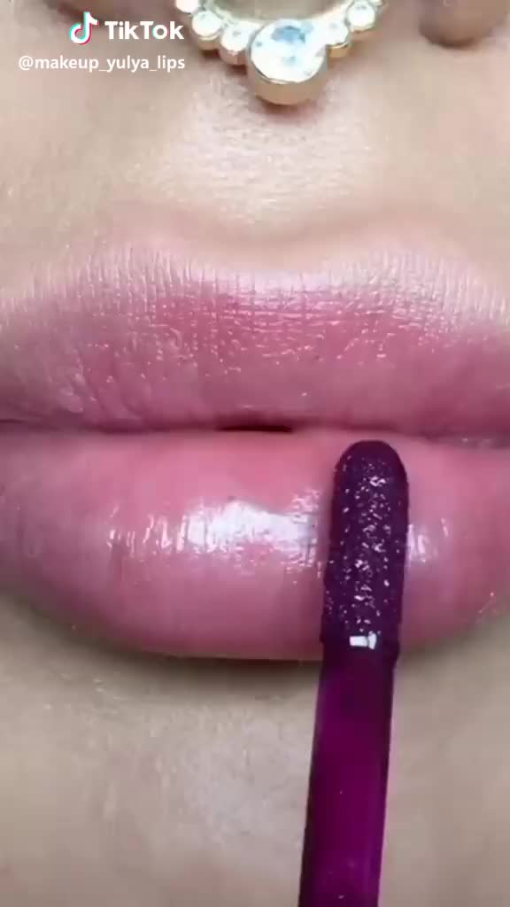  #makeuptutorial #makeup #lips Вам нравится #фиолетовый #цвет?