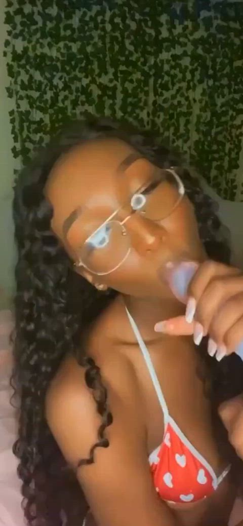 blowjob cute dildo ebony glasses swimsuit tgirl trans woman trans girls trap clip