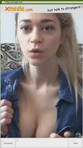 camgirl flashing small tits teen webcam clip
