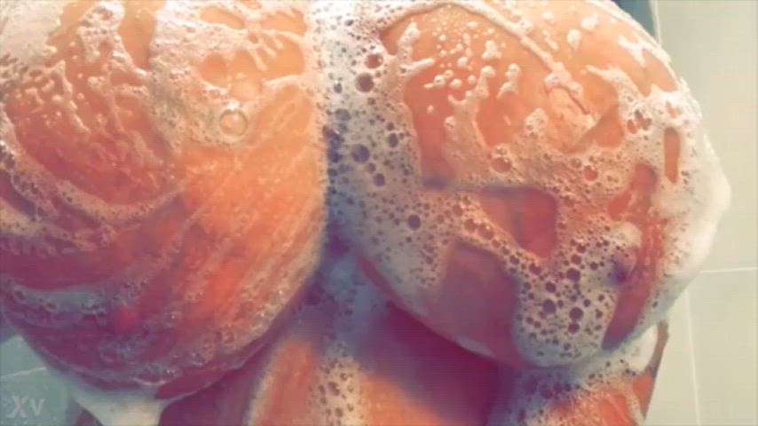 if its her huge porn tits that are soapy why is my brain getting washed? 😵‍💫😵‍💫