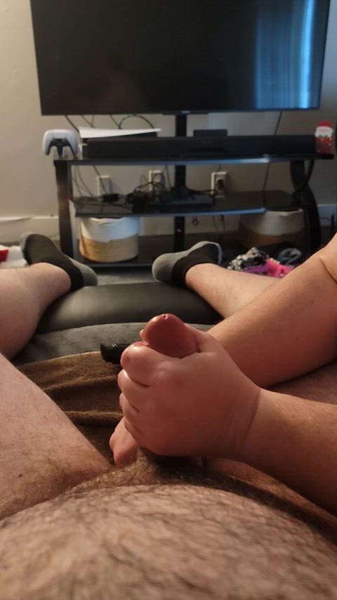 Testing the waters with exhibitionism: cumming after a 2 hour edging session