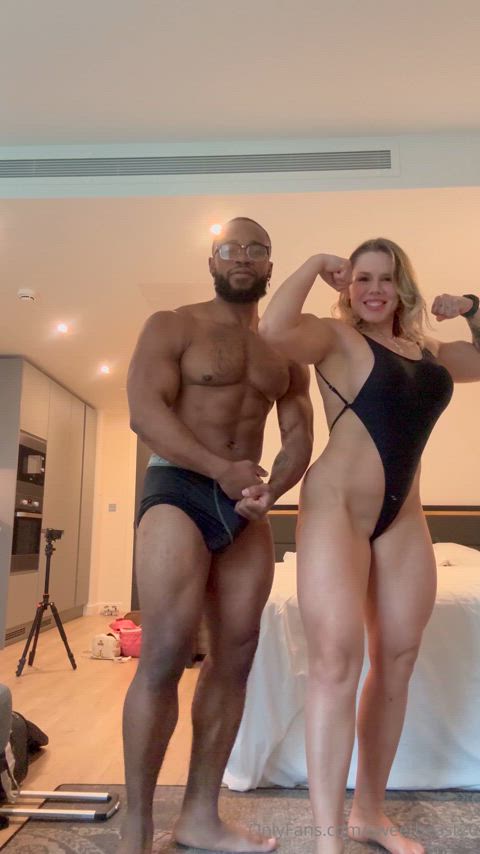 muscles muscular girl muscular milf clip