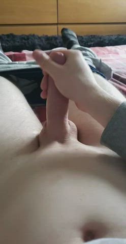 nothing better than a twinks cumshot😋 do u agree😏