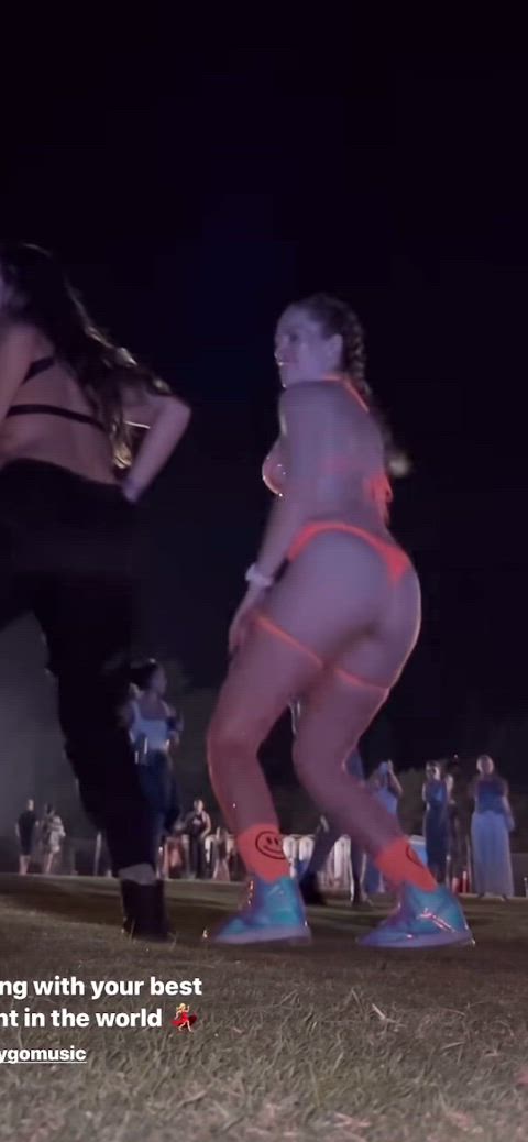 ass festival slut clip