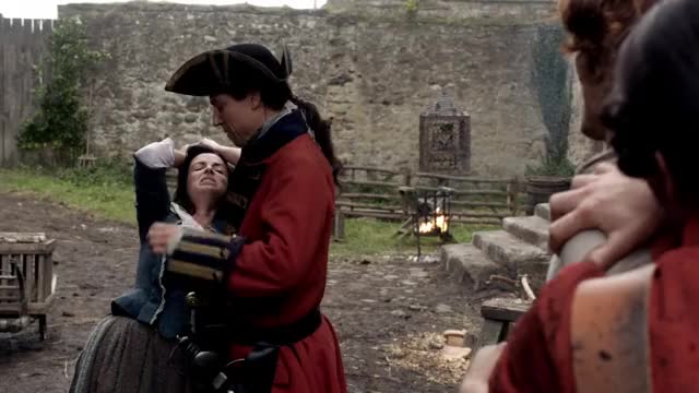 Laura Donnelly - Outlander s01e02 (2014)
