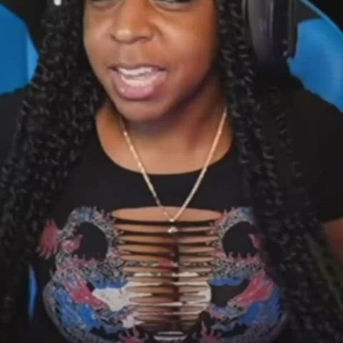 Busty Cleavage Cosplay Ebony Jiggling Tits clip
