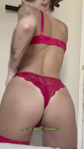 I bet you wanna fuck me from behind