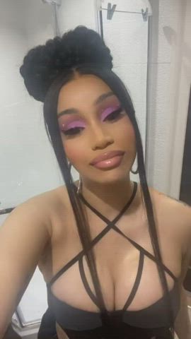 Cardi B Celebrity Cleavage Ebony Lips Tits clip