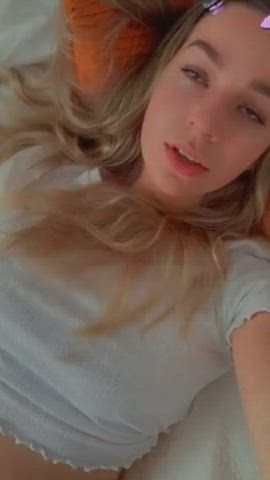 Blonde Clit Rubbing Masturbating Rubbing Selfie clip