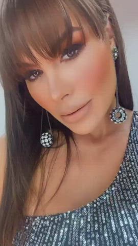 brazilian brown eyes brunette celebrity facial goddess labia sensual tease clip
