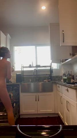 amateur ass big tits blonde boobs homemade kitchen wife clip
