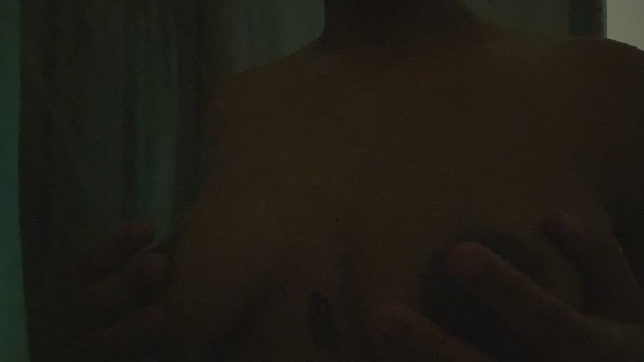 Ebony Shower Tits clip