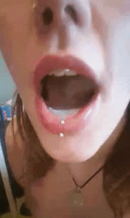 Cum Cum In Mouth clip